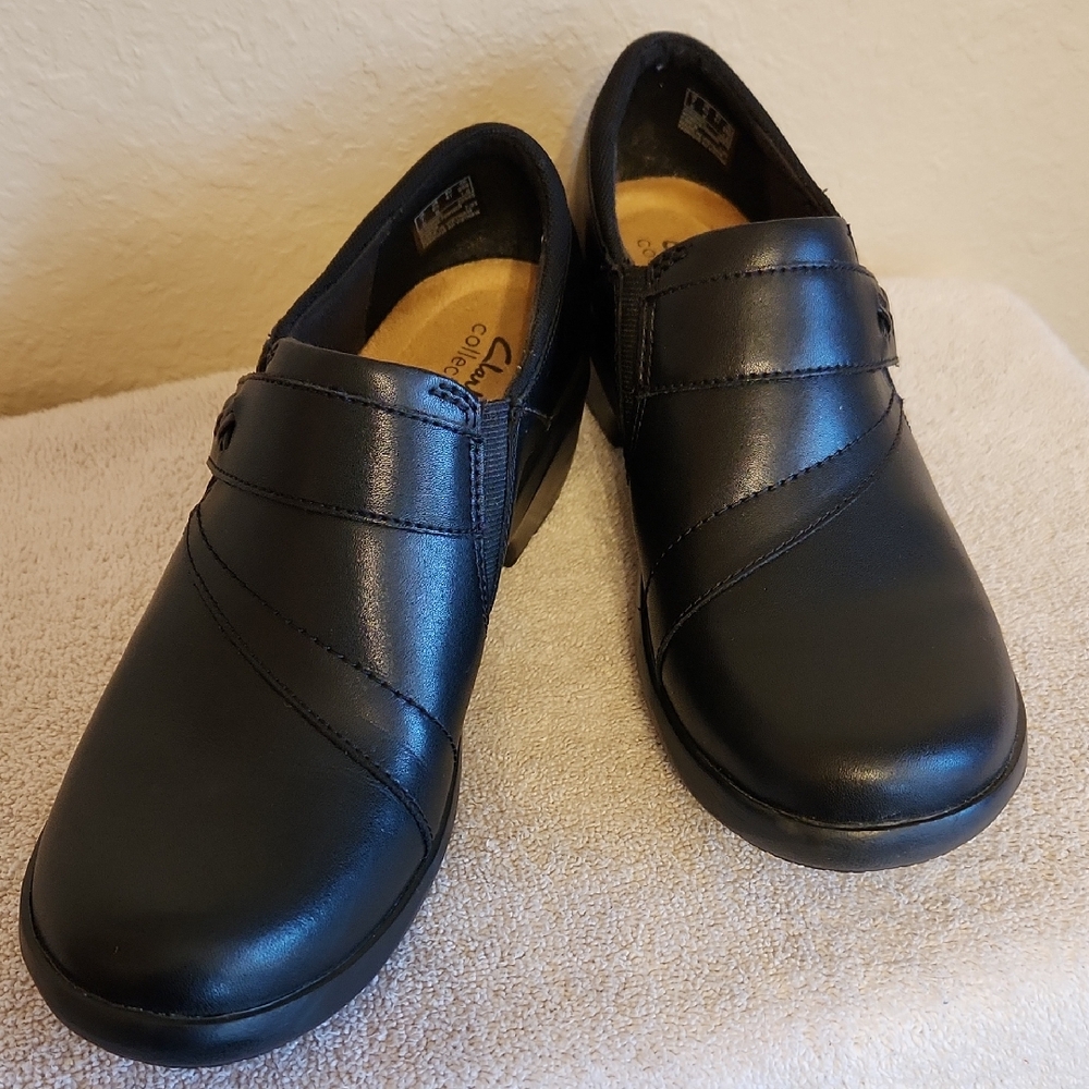 Clarks Women's Black Angie Pearl Slip-On Shoes 9.5